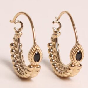 Boucles Créoles avec pierres noires.