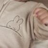 Gigoteuse Jollein avec manches amovibles Miffy terry nougat 110cm. - Image 5