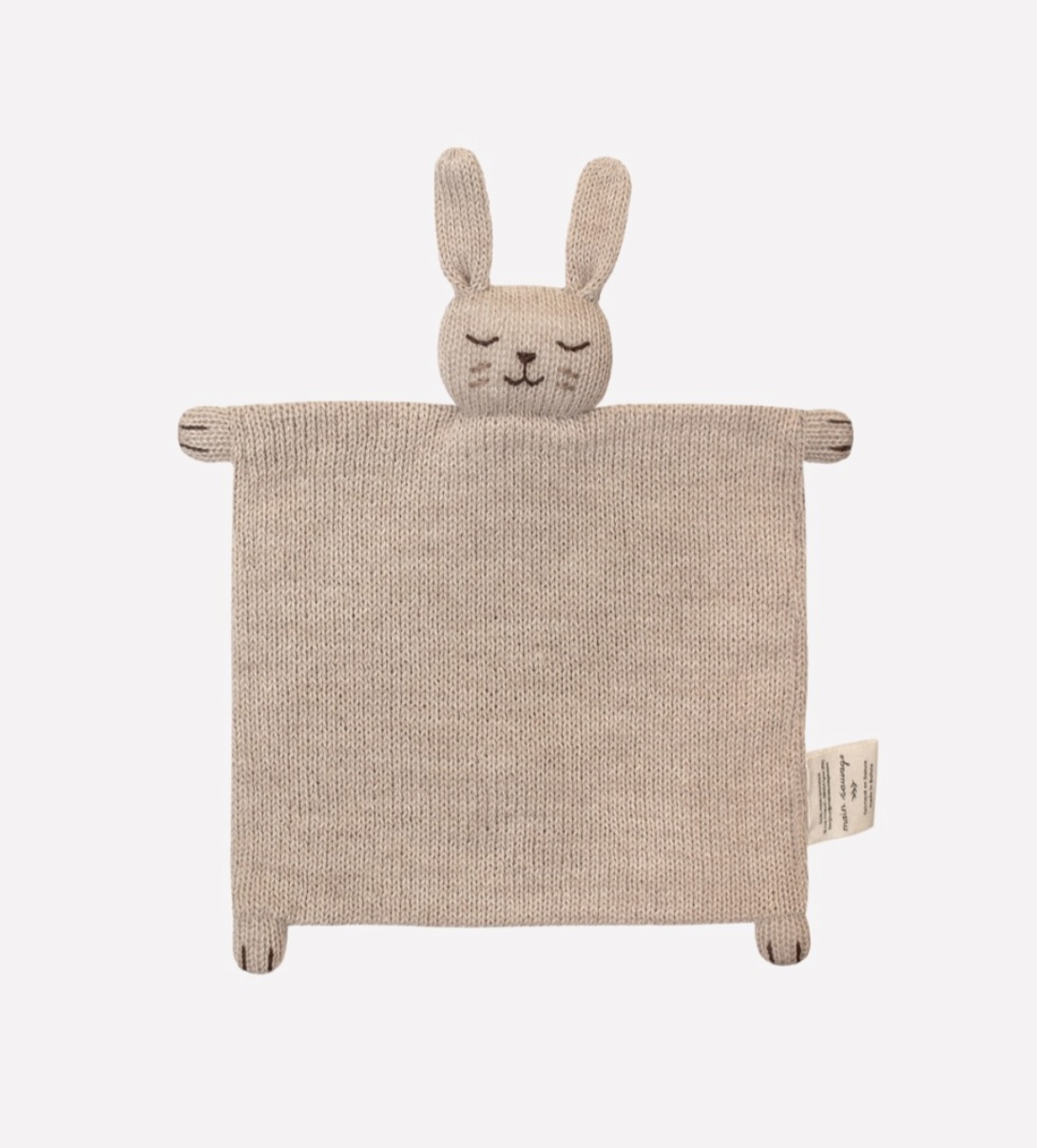 Doudou plat tricoté lapin sable | Main Sauvage.