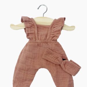Minikane Amigas – Combinaison Maya en double gaze marsala et son headband.