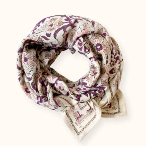Apaches Collections – Big Foulard Latika « Bird » Milk.