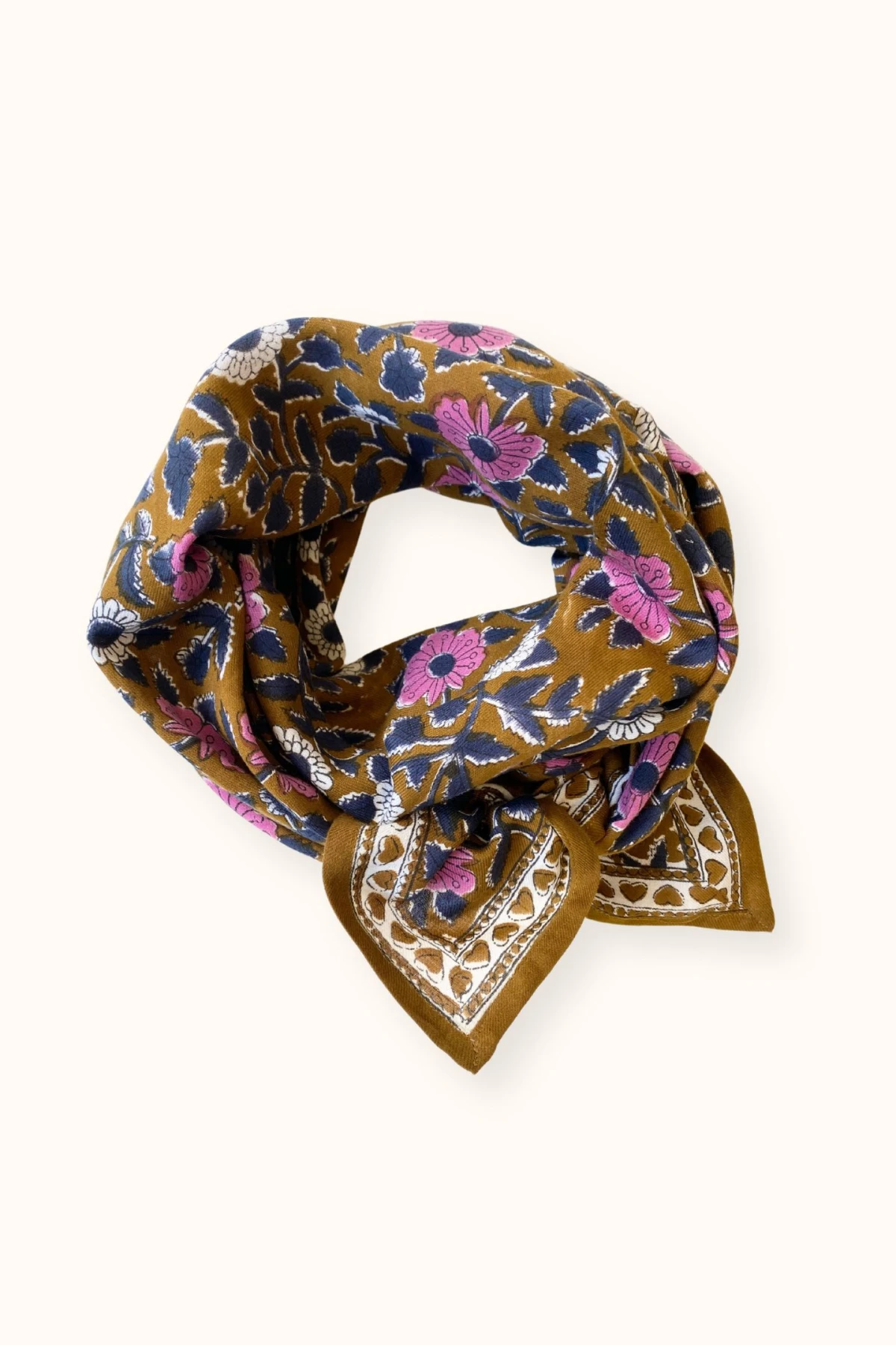 Apaches Collections – Big Foulard Latika « Cœur » Tapenade.