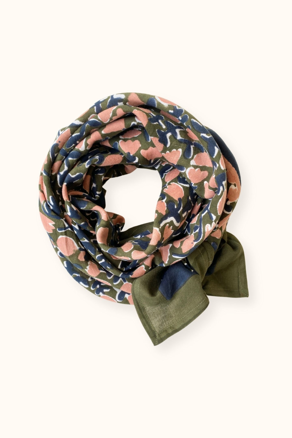 Apaches Collections – Big Foulard Latika « Tulipe » Kaki.