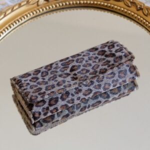 Pochette à bijoux Catherine en léopard.