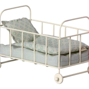 Maileg Lit enfant, Micro – Bleu.