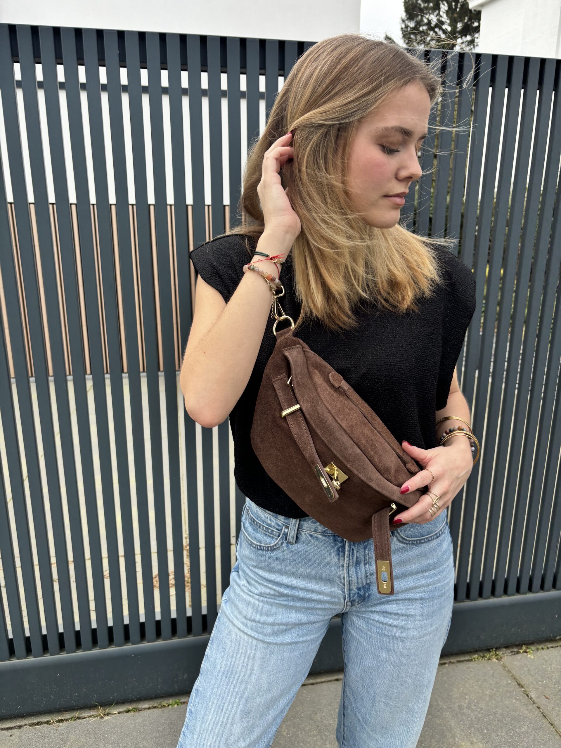 Sac Banane Cuir véritable / Daim Marron.