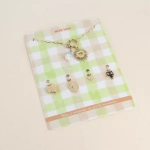 Cartelette WITH LOVE Collier et 6 pendentifs (coeur brillant et perle d&rsquo;eau douce).