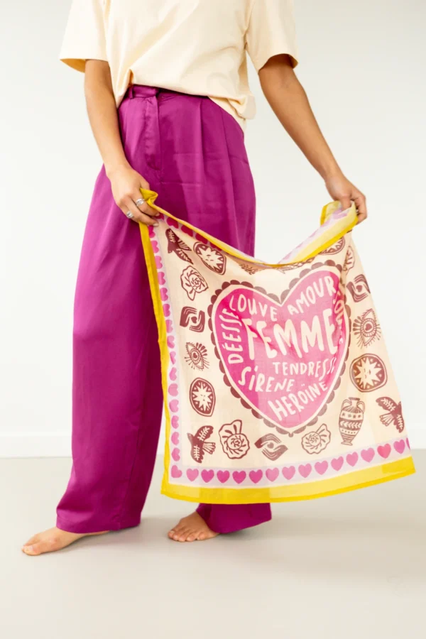 Apaches Collections – Small Foulard Mamavida Mummy Fuchsia. - Image 2