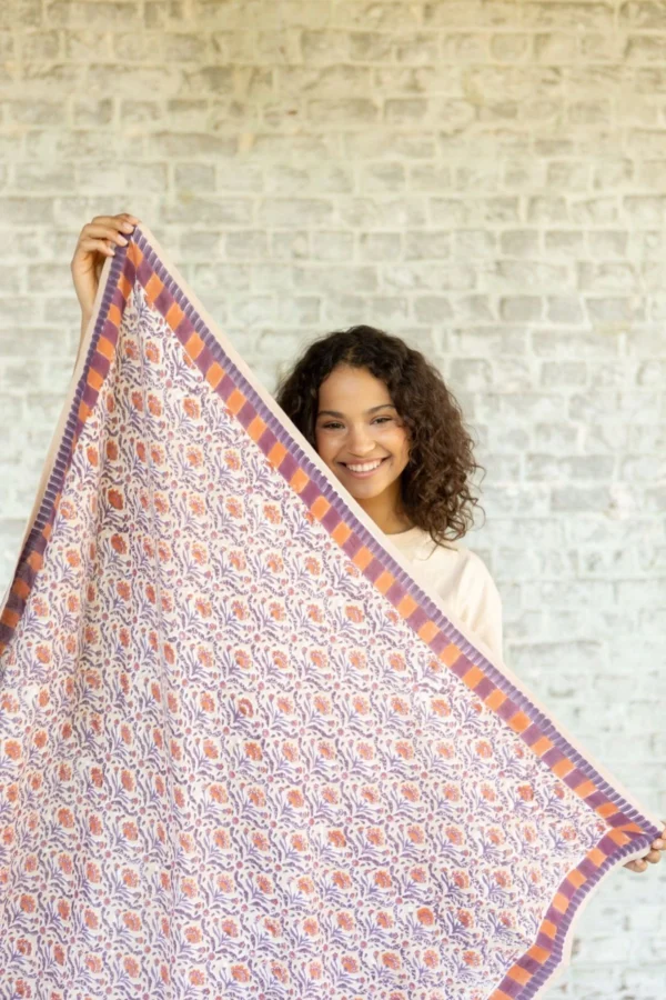 Apaches Collections – Big Foulard Latika « Cactus » Macadamia. - Image 3