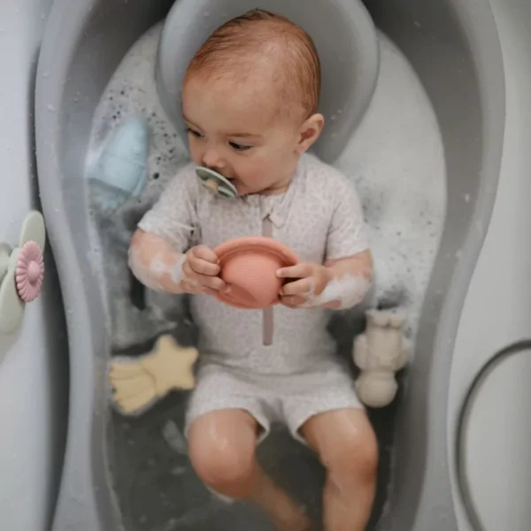 Jouet de bain Space, lot de 4 – Mushie. - Image 3