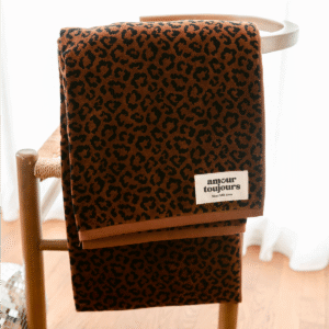 Serviette de bain  » Amour Toujours  » – Mon Petit Léon.