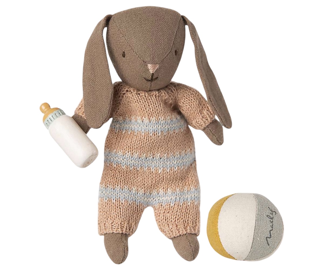 Maileg Coffret lapin Bunny, Micro – Marron – Rose poudré.