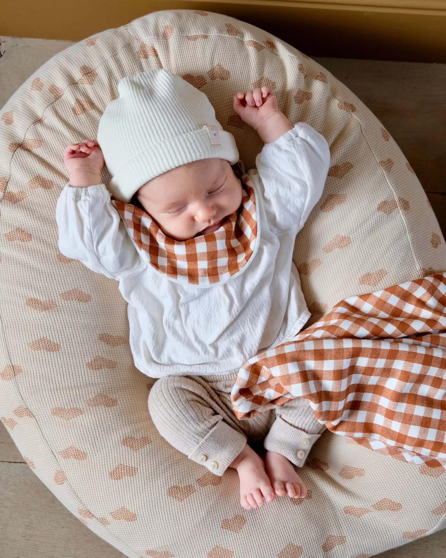 Nid Bag « Coeur » – Housse pour coussin d’allaitement / Sac de rangement.