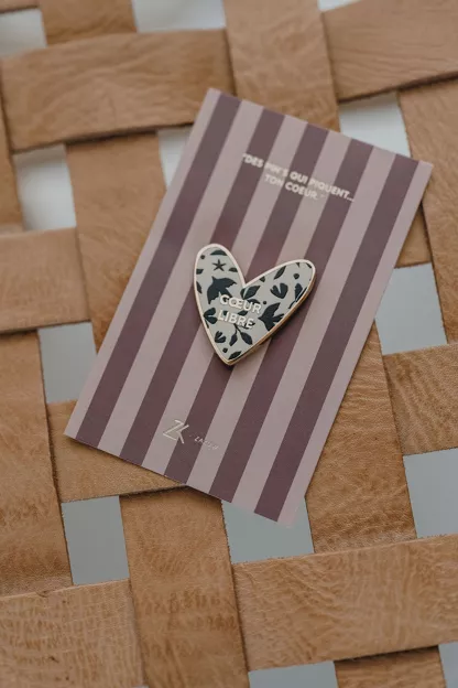 Pin's Cœur Libre - Zakuw. - Image 3