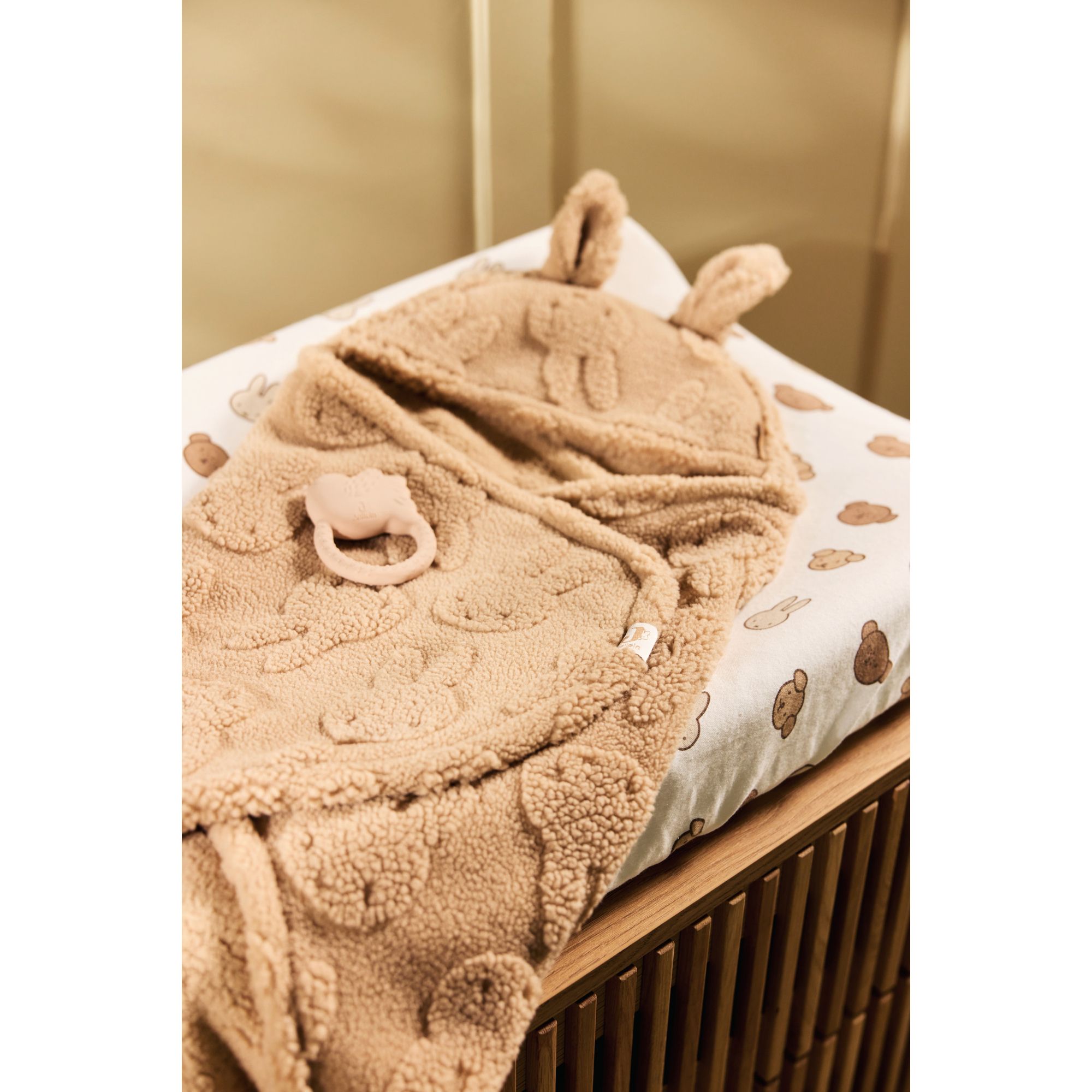 Couverture Portefeuille Miffy Jacquard - Jollein. - Image 5