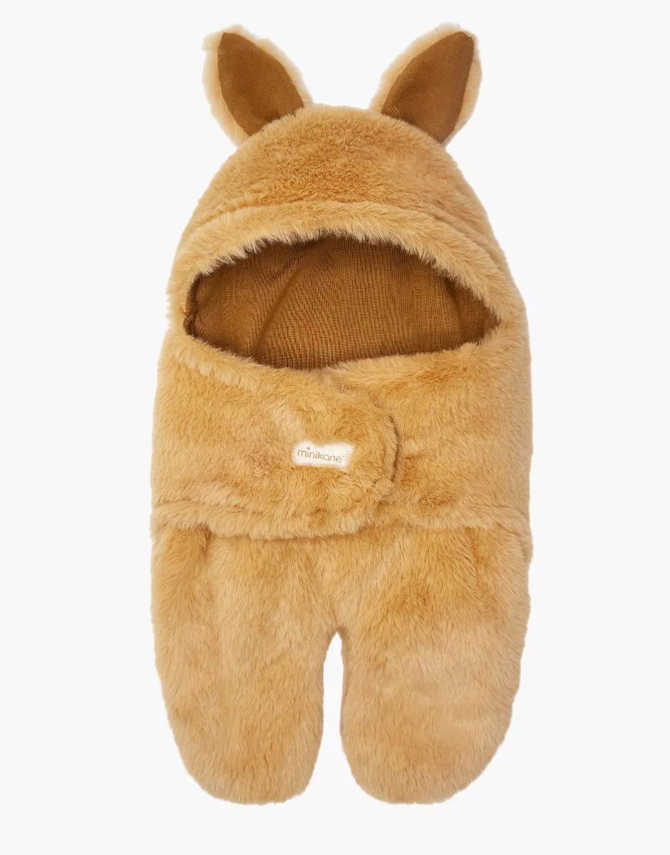 Minikane Chancelière poussette poupée Jeannot en fausse fourrure camel.