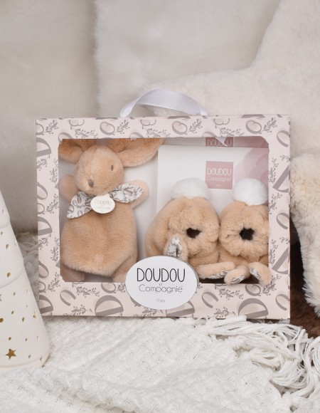Coffret cadeau Chaussons et Doudou Beige 15 cm. - Image 3