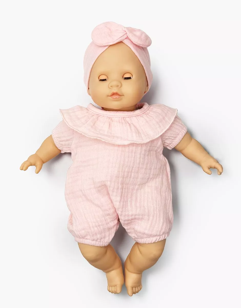 Minikane Poupée Cuties  Émilie 36cm et son ensemble barboteuse Eva en gaze de coton fraise.
