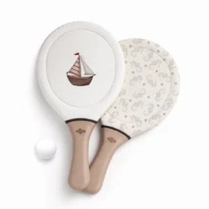 Raquettes de plage – Coastal charms.