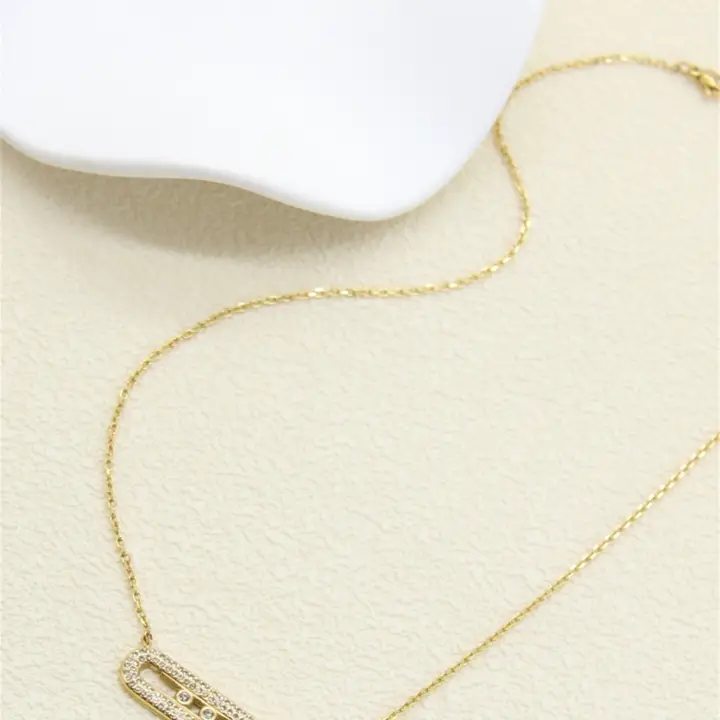 Collier pendentif rectangle zircon Acier inoxydable – Doré. - Image 2