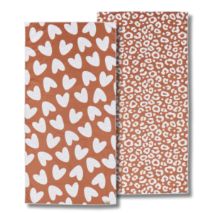 Serviette microfibre Blanc marron, Coeur léopard.