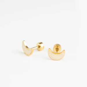 Boucles d&rsquo;oreilles clous Lune Brillante – Mrs Ertha.