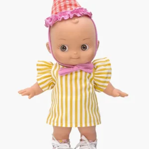 Minikane Poupée Mini Pancha Ninon, et son ensemble d’anniversaire rayures jaunes / Vichy fraise.