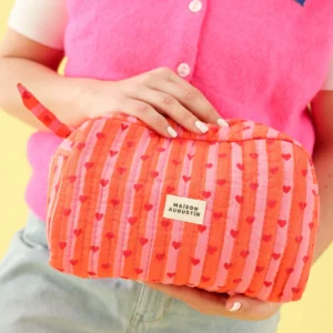 Trousse de toilette Love Pop.