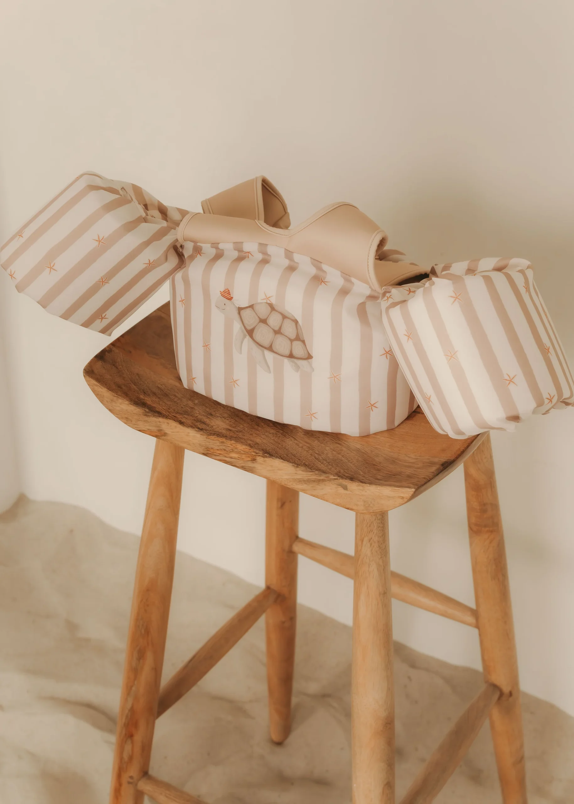 Gilet brassard – Stripped Harmony. - Image 2