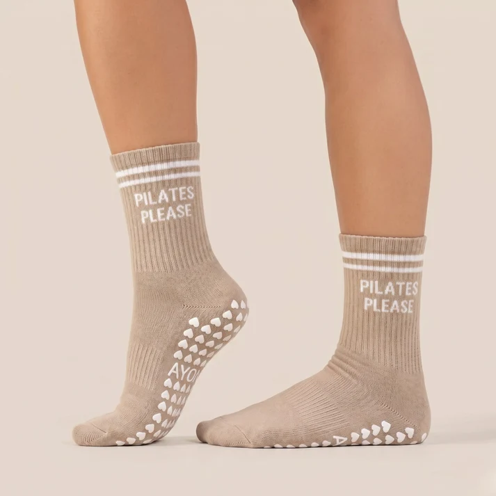 Chaussettes antidérapantes Ayona Beige - Pilates Please. - Image 2